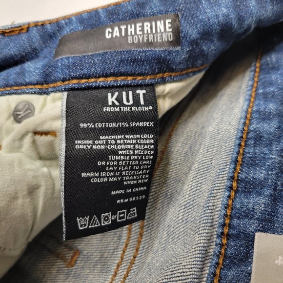 Kut From The Kloth Women's Size 4 Jeans Catherine Boyfriend Distressed - Picture 8 of 8